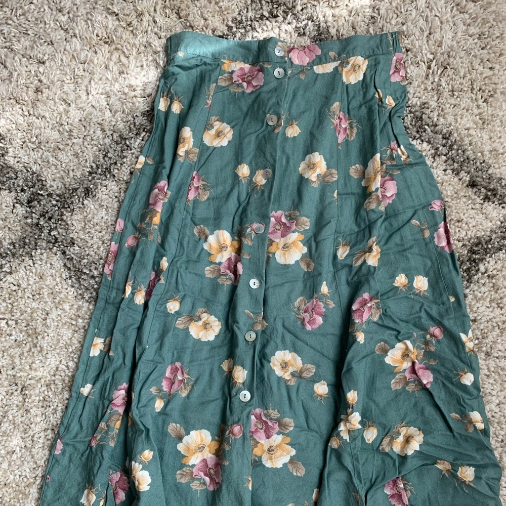 Vintage floral skirt